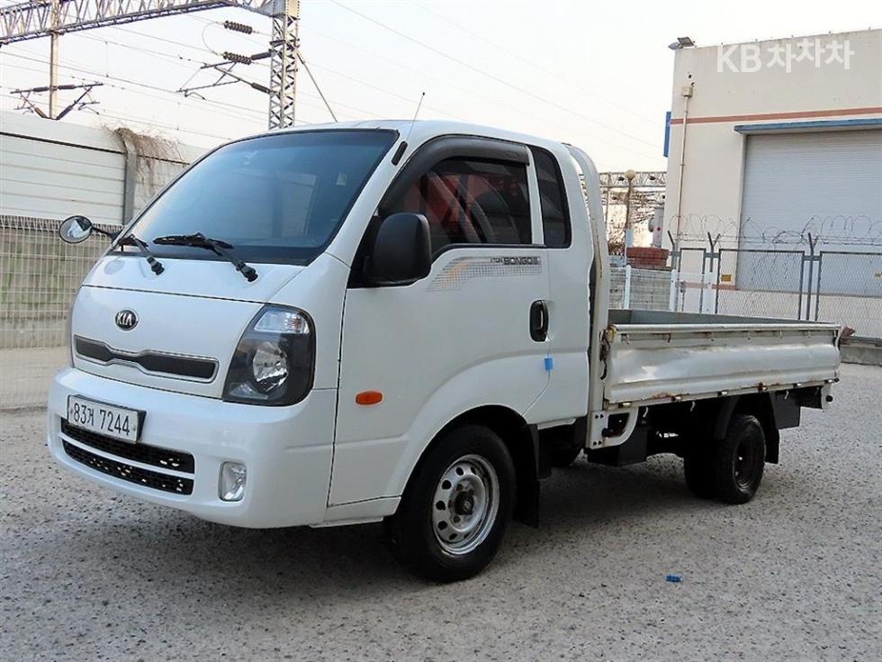 2013 - kia bongo iii