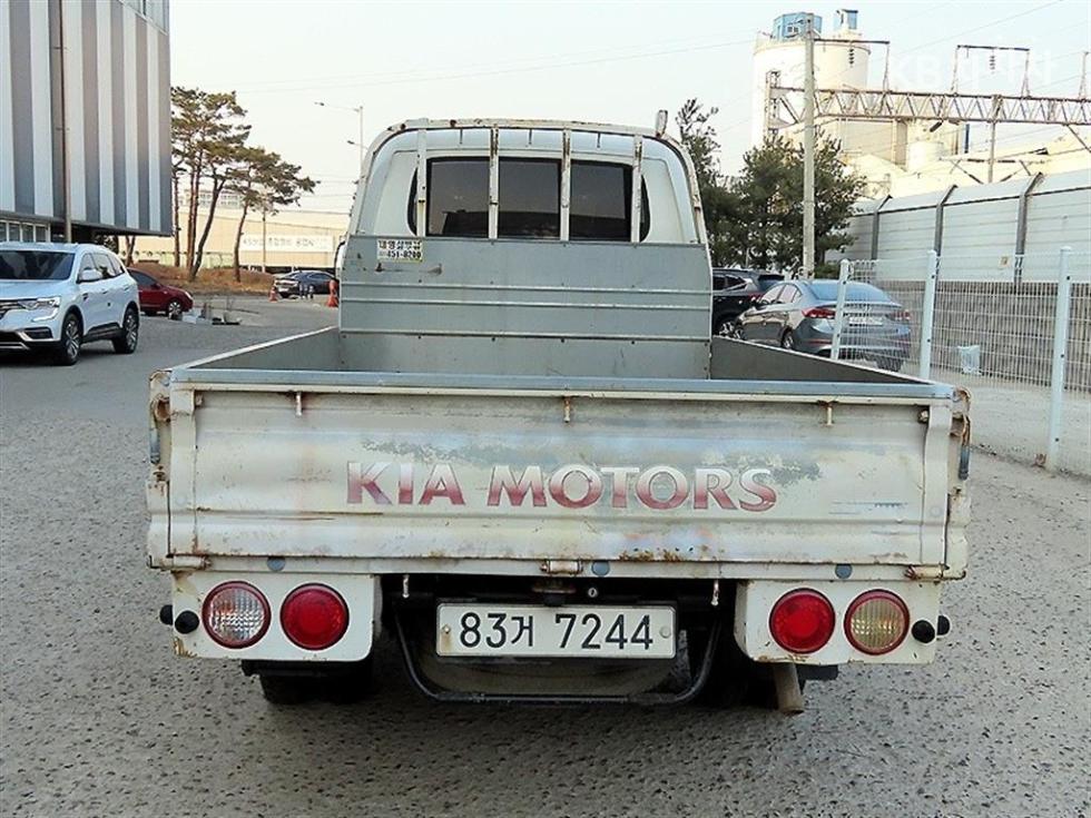 2013 - kia bongo iii
