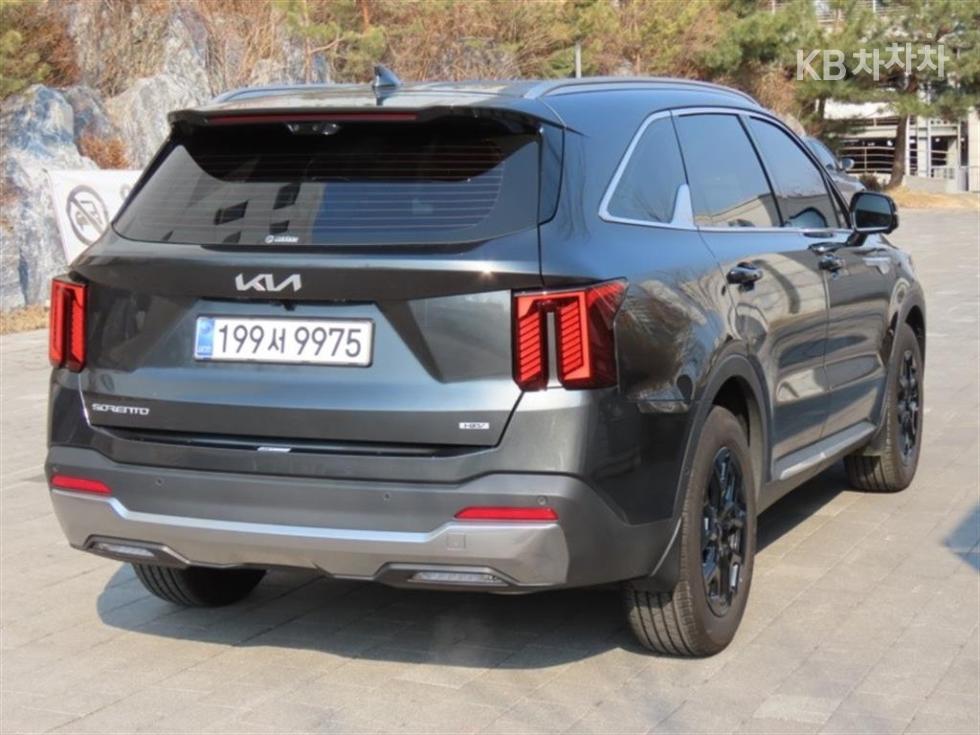 2025 - kia sorento