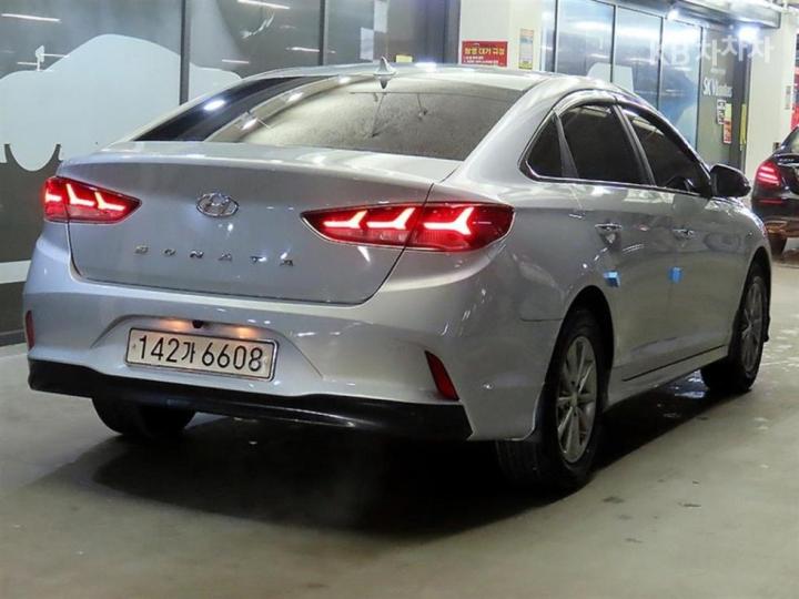 Hyundai Sonata — miniaturë 4