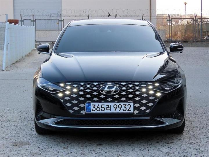 Hyundai Grandeur 2.5 Exclusive 2