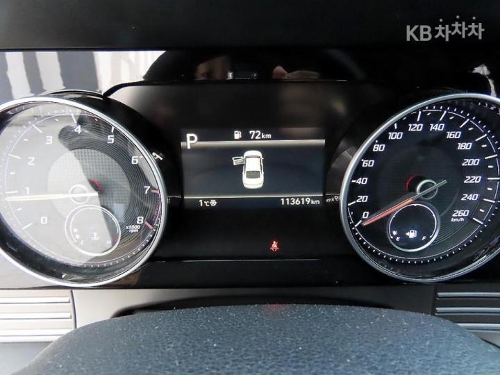 Hyundai Grandeur 2.5 Exclusive 10
