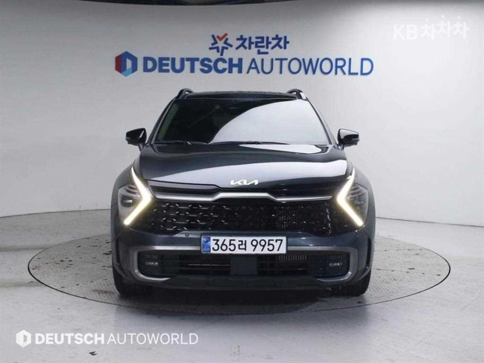 2022 - kia sportage