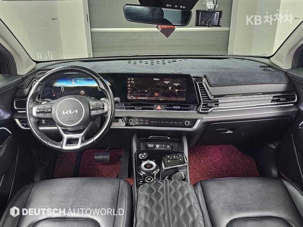 2022 - kia sportage