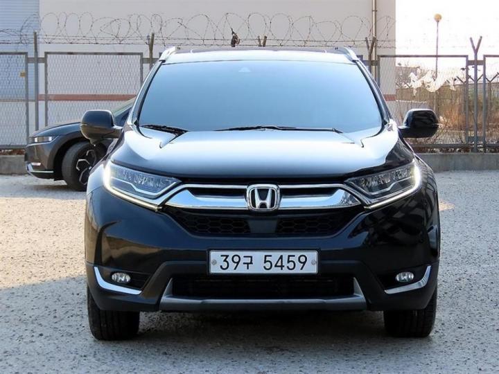 Honda CR-V 1.5 4WD Touring 2