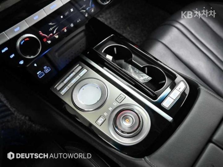 Genesis G80 RG3 2.2 VGT AWD 10