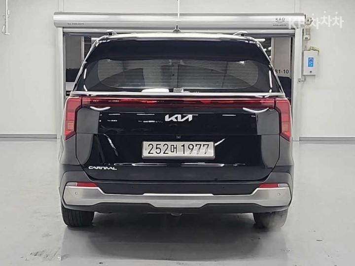 Kia Carnival G3.5 GDI Noblesse — фото 3