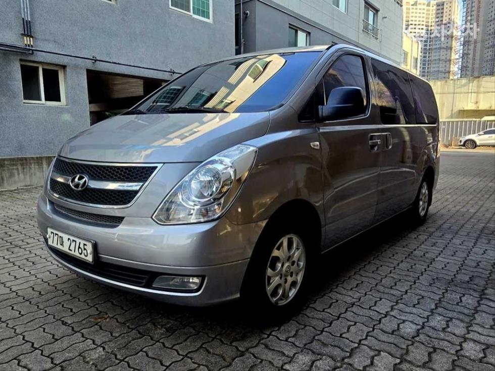 Hyundai Starex — miniaturë 3