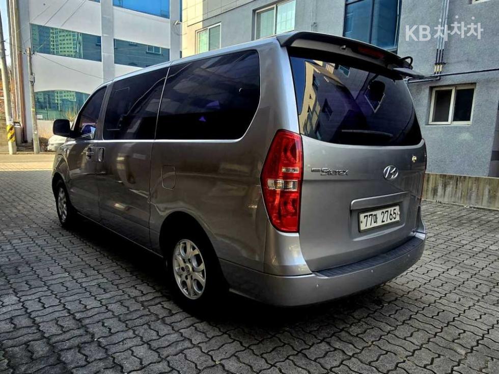 Hyundai Starex — miniaturë 5