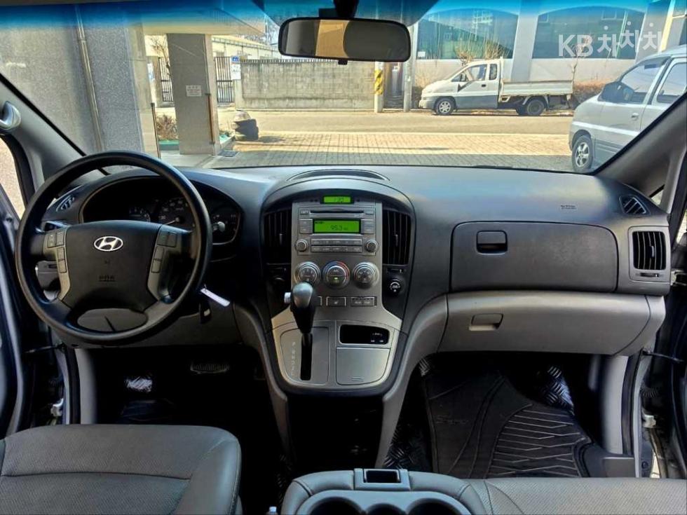 Hyundai Starex — miniaturë 11
