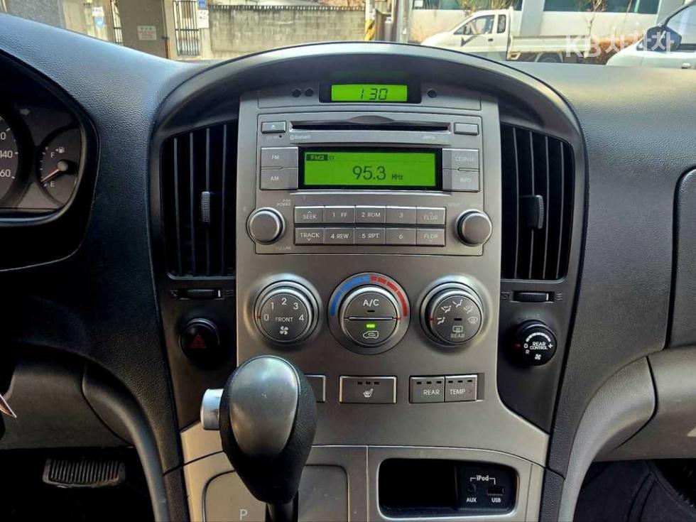 Hyundai Starex — miniaturë 13