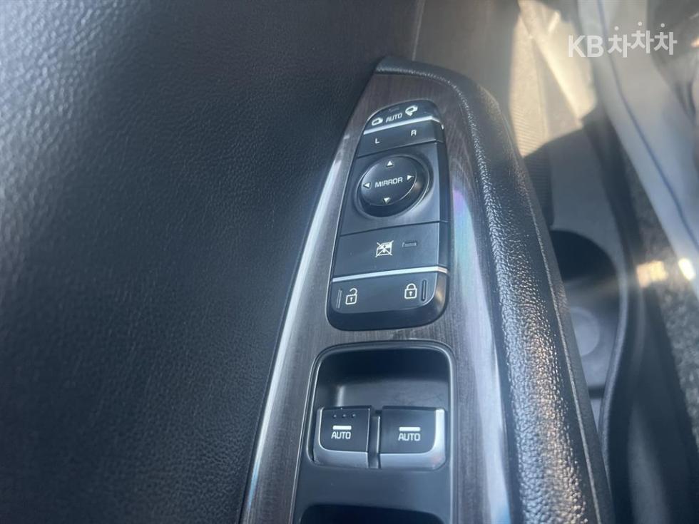 Kia K5 — miniaturë 14