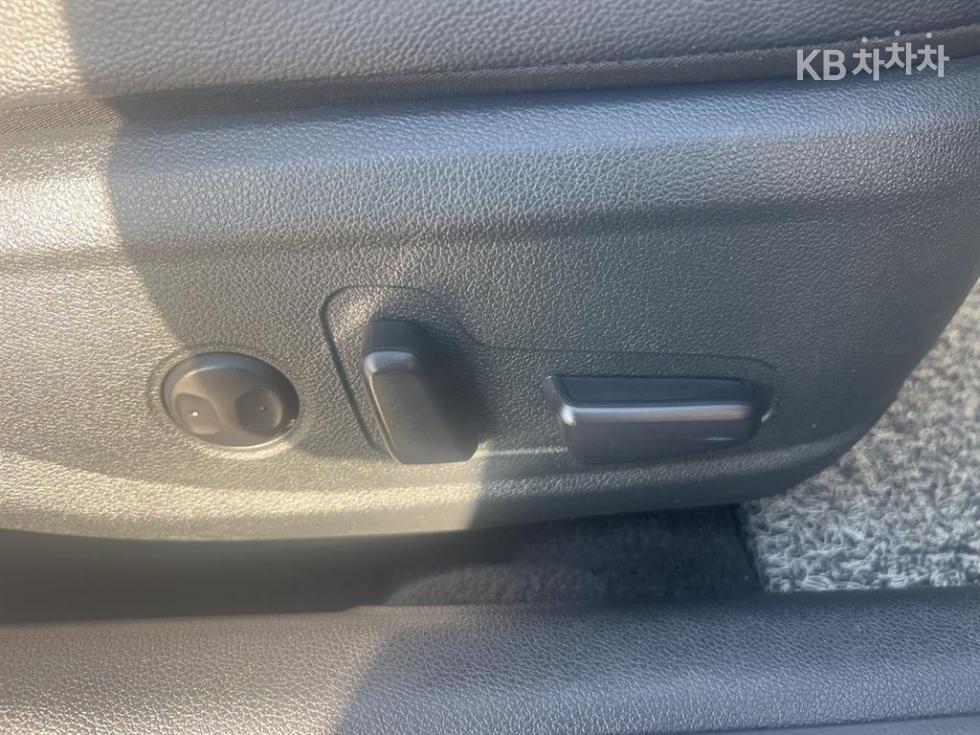 Kia K5 — miniaturë 17