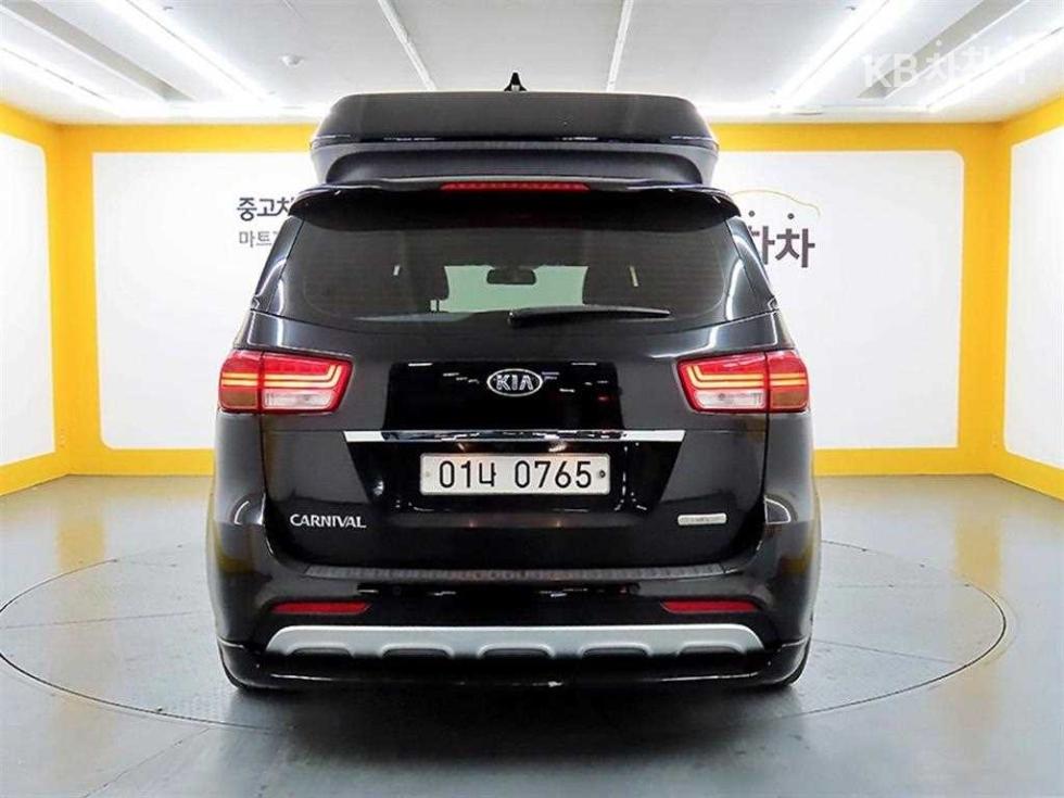 2016 - kia carnival