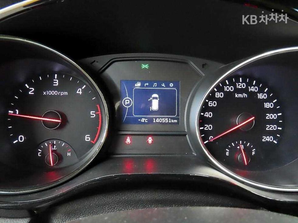 2016 - kia carnival