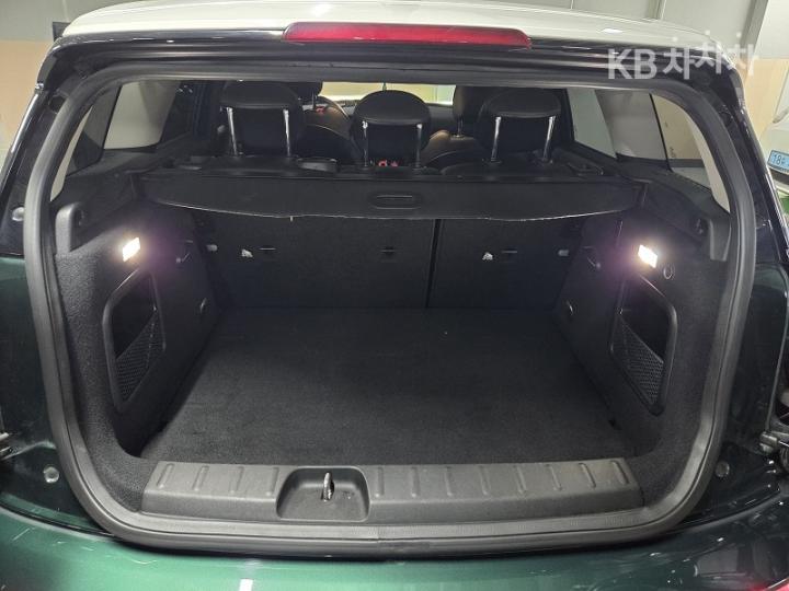 Mini Clubman 2.0 Cooper D Base Type 8