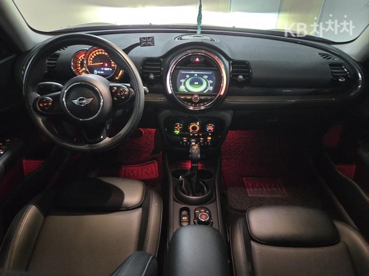 Mini Clubman 2.0 Cooper D Base Type 9