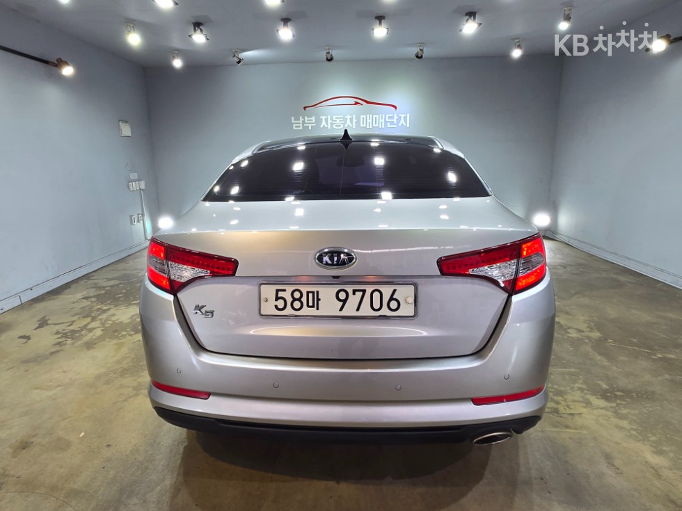 2011 - kia k5
