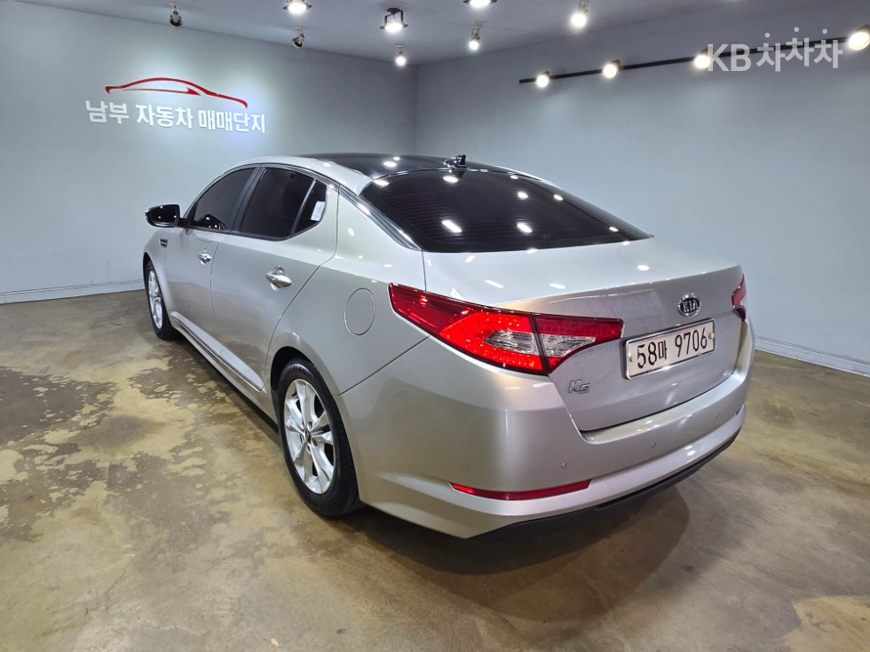 2011 - kia k5