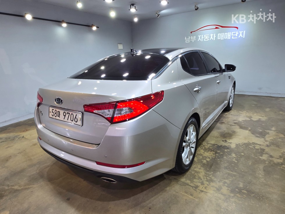 2011 - kia k5