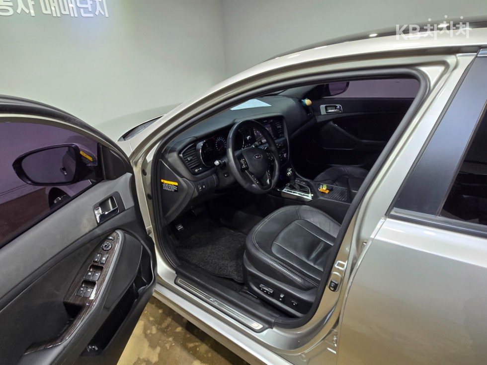 2011 - kia k5