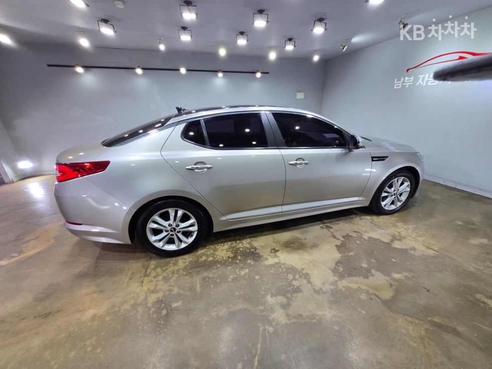 2011 - kia k5