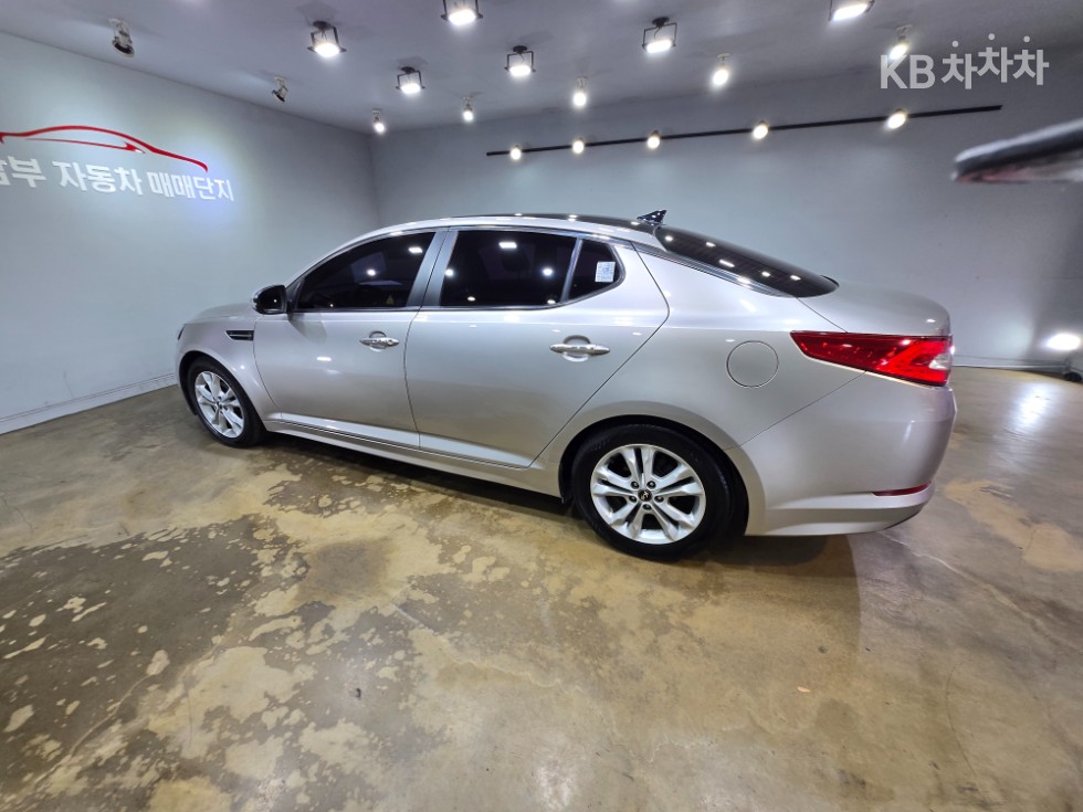 2011 - kia k5