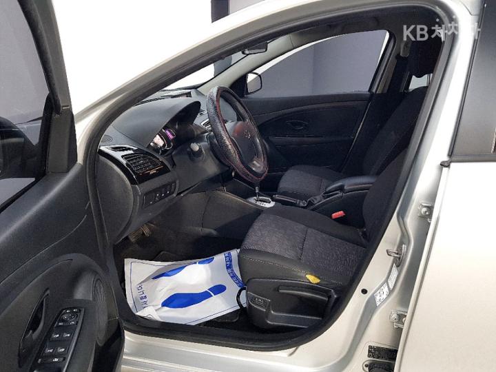 Renault SM3 Neo SE Base Type 9