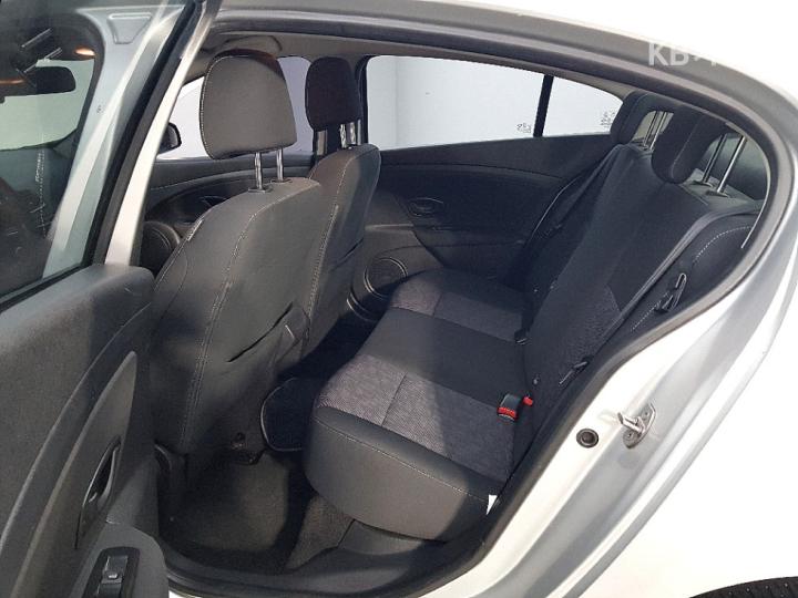 Renault SM3 Neo SE Base Type 10