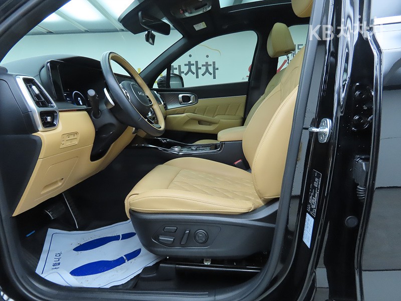2022 - kia sorento