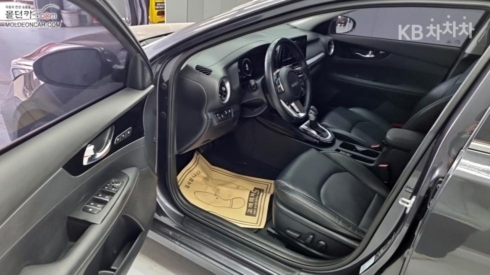 2022 - kia k3