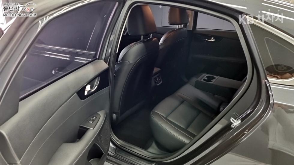 2022 - kia k3