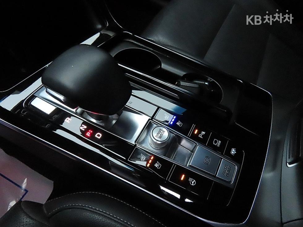 2020 - kia k7
