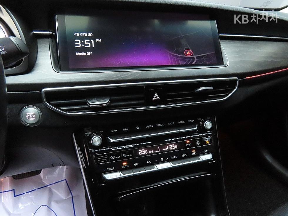 2020 - kia k7
