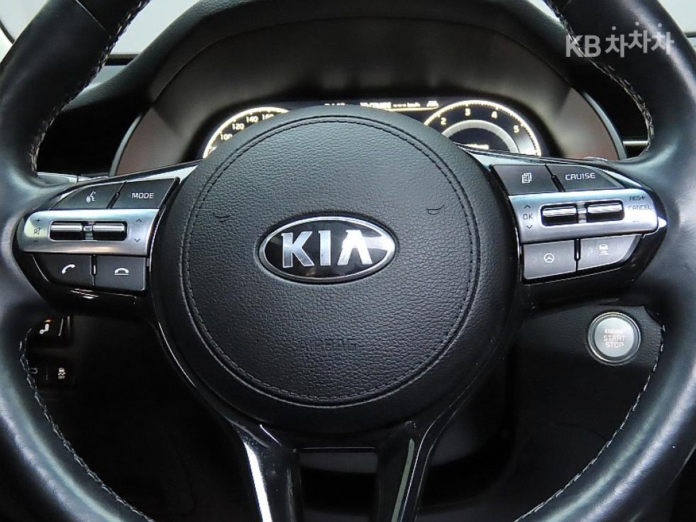 2020 - kia k7