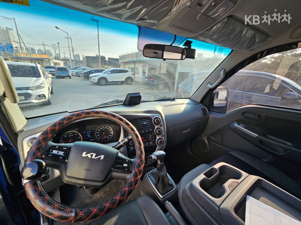2022 - kia bongo iii