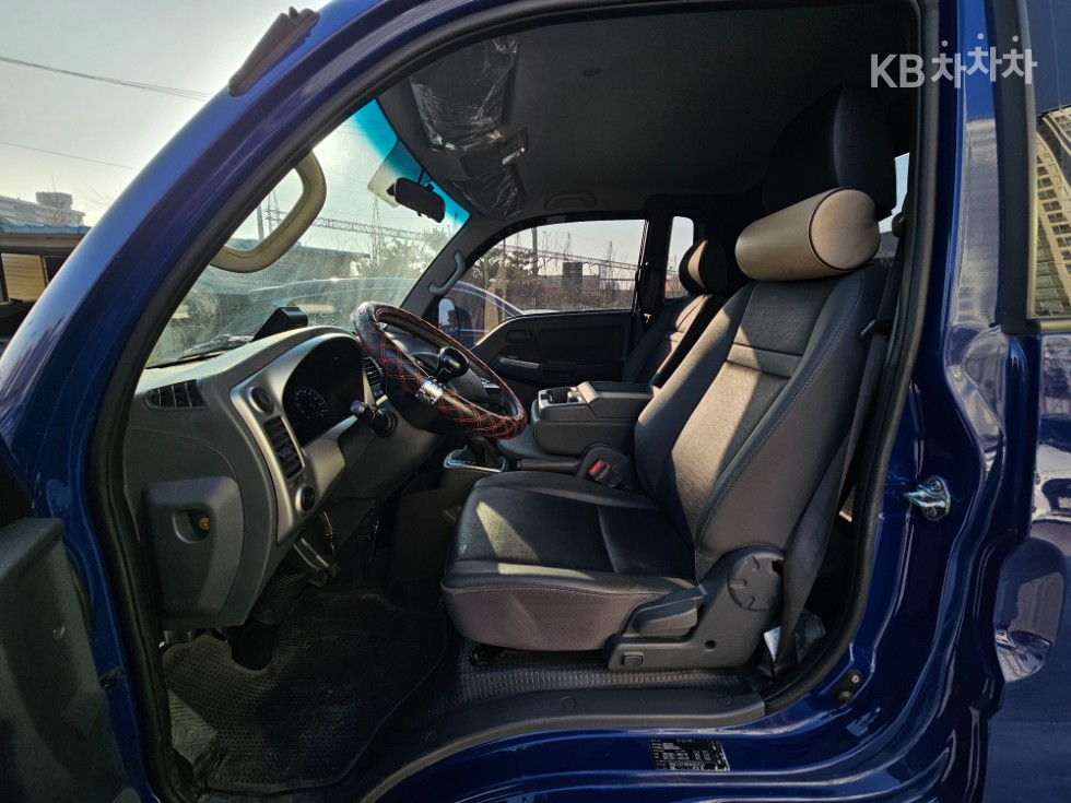 2022 - kia bongo iii