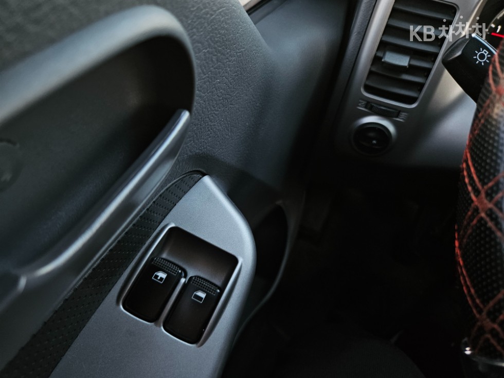 2022 - kia bongo iii