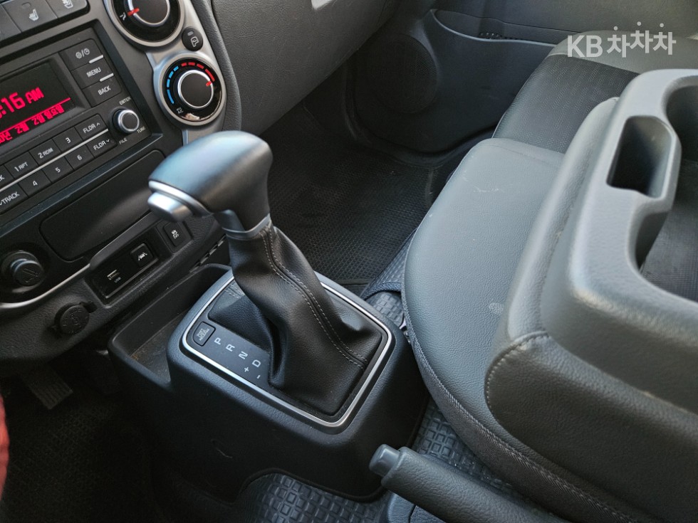 2022 - kia bongo iii