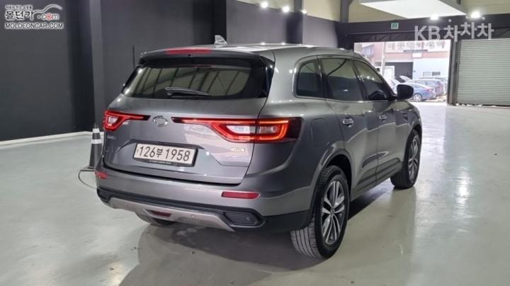 Renault QM6 2.0 LPe 2WD LE 3