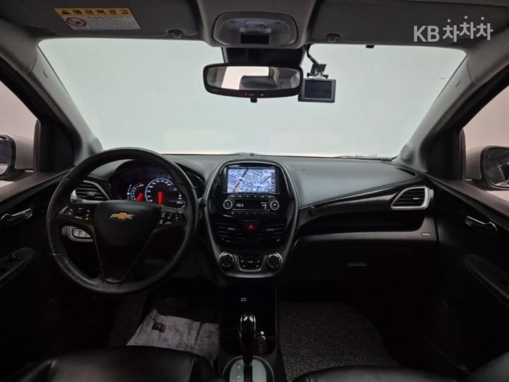 Chevrolet Spark Premier Base Type 8