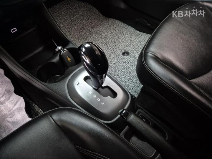 Chevrolet Spark Premier Base Type 9