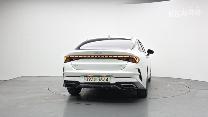 Kia K5 Hybrid 2.0 HEV Prestige 5