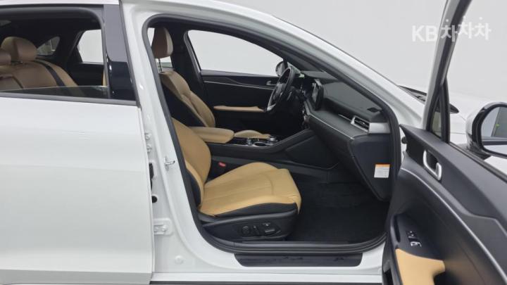 Kia K5 Hybrid 2.0 HEV Prestige 8