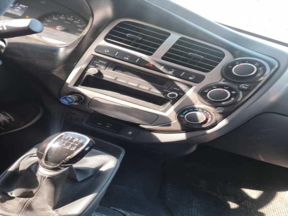 2017 - kia bongo iii