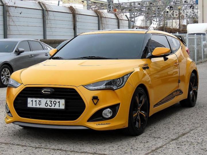 Hyundai Veloster DCT Pack 3