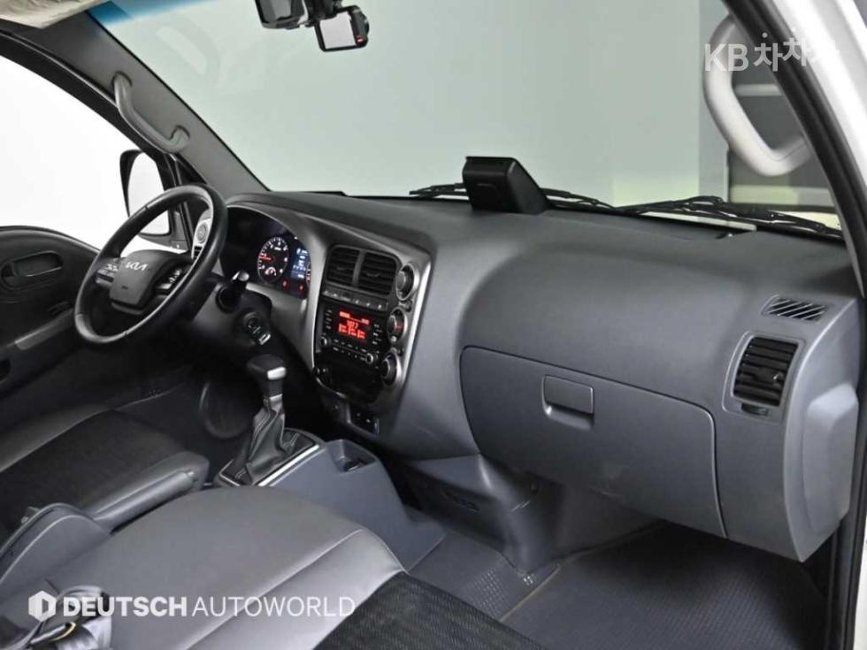 2022 - kia bongo iii