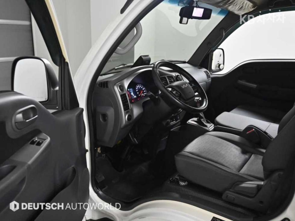 2022 - kia bongo iii