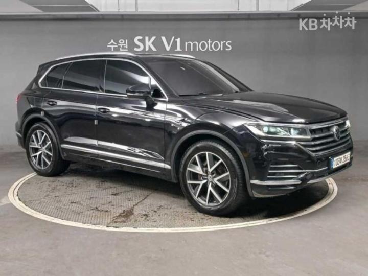Volkswagen Touareg 3.0 TDI Prestige 4