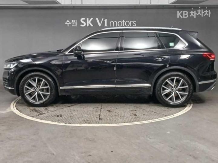 Volkswagen Touareg 3.0 TDI Prestige 5
